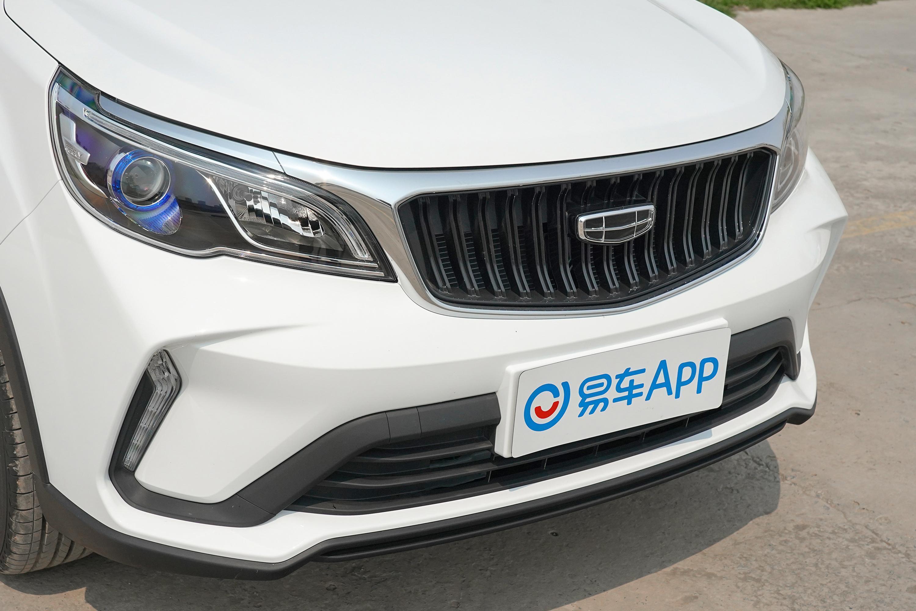 最亲民的吉利汽车车现在的小型suv也能这么高级了 易车