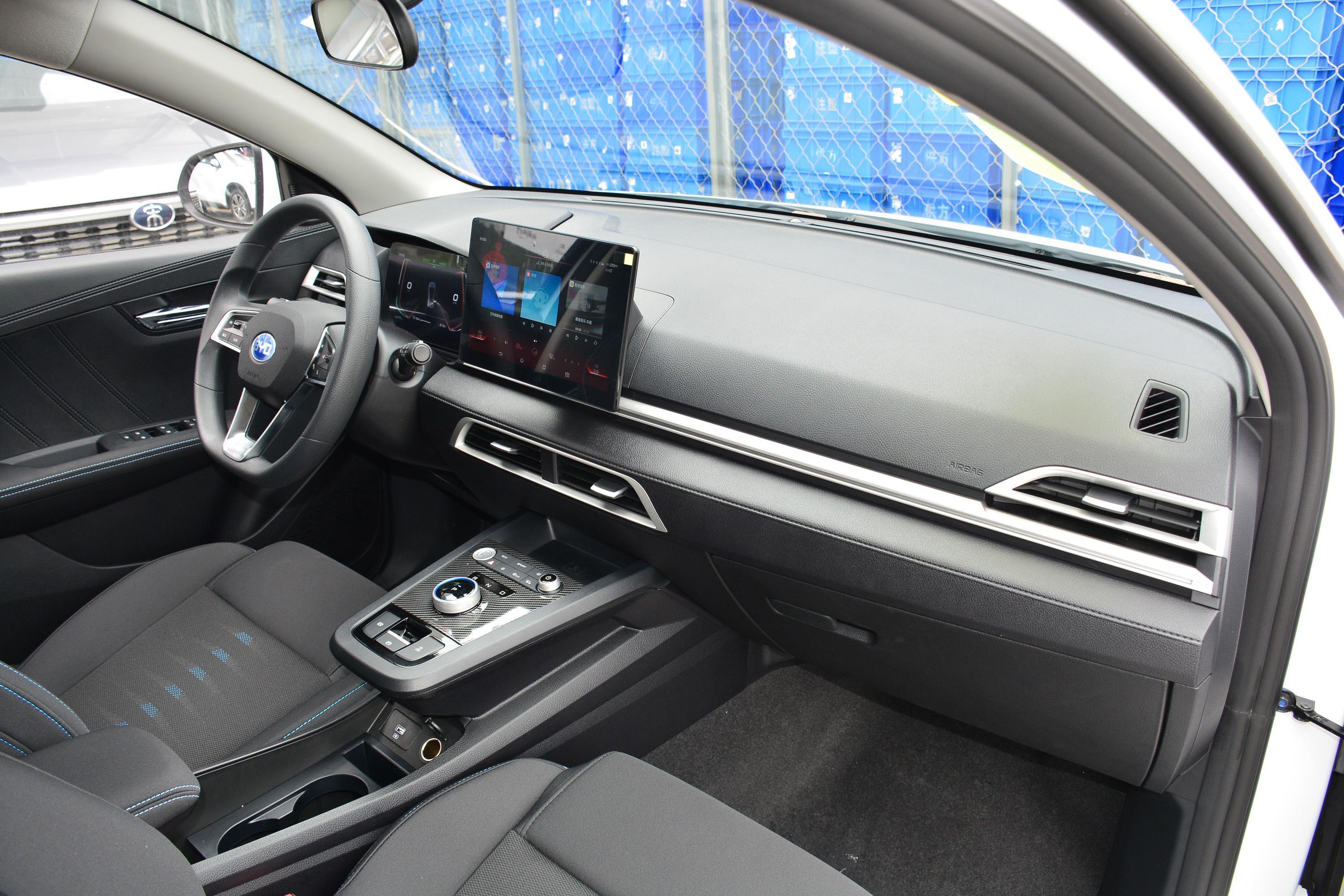 比亚迪e2内饰-空间-配置-易车