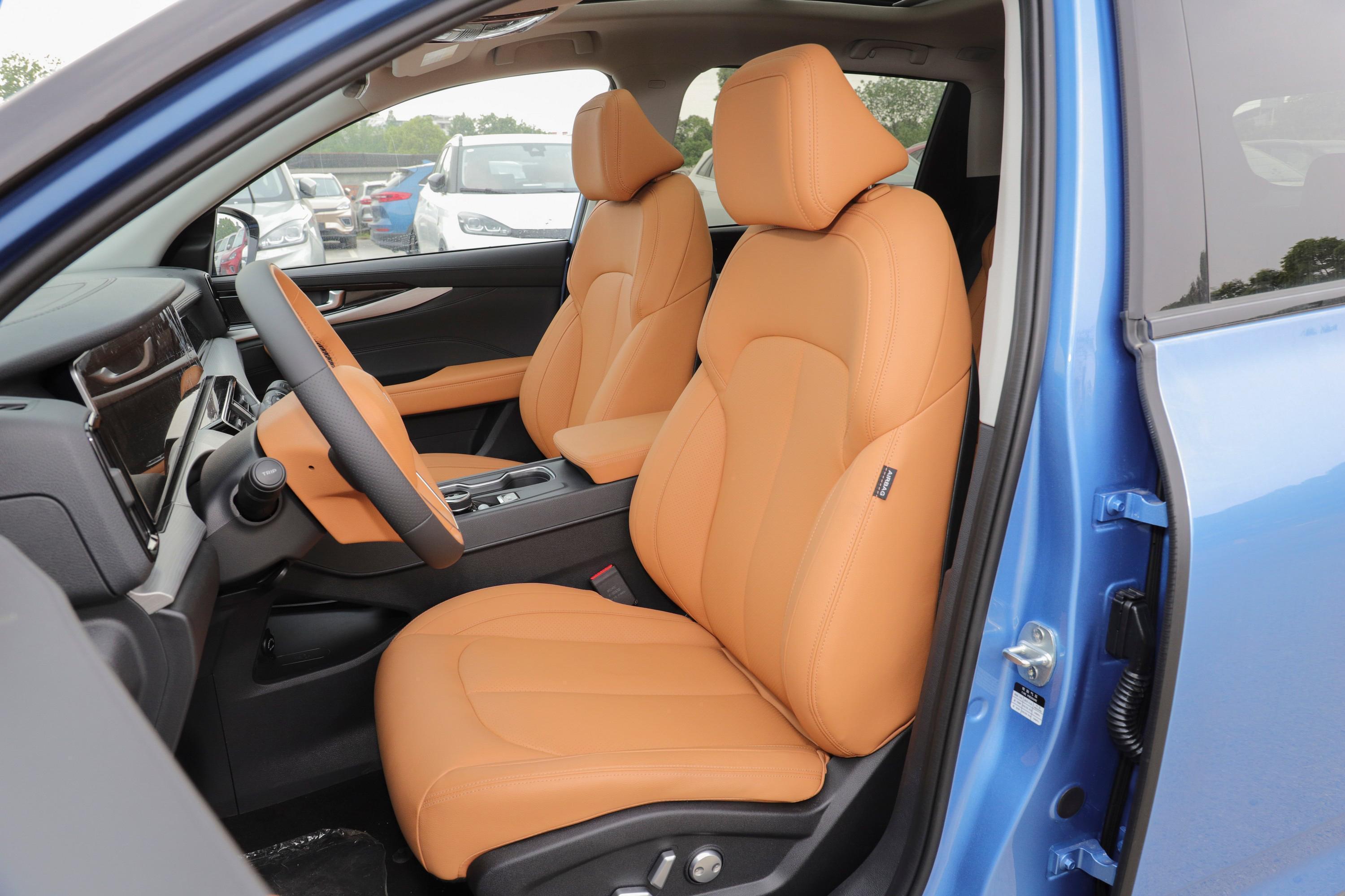 威马w6车尾-座椅-气囊-易车