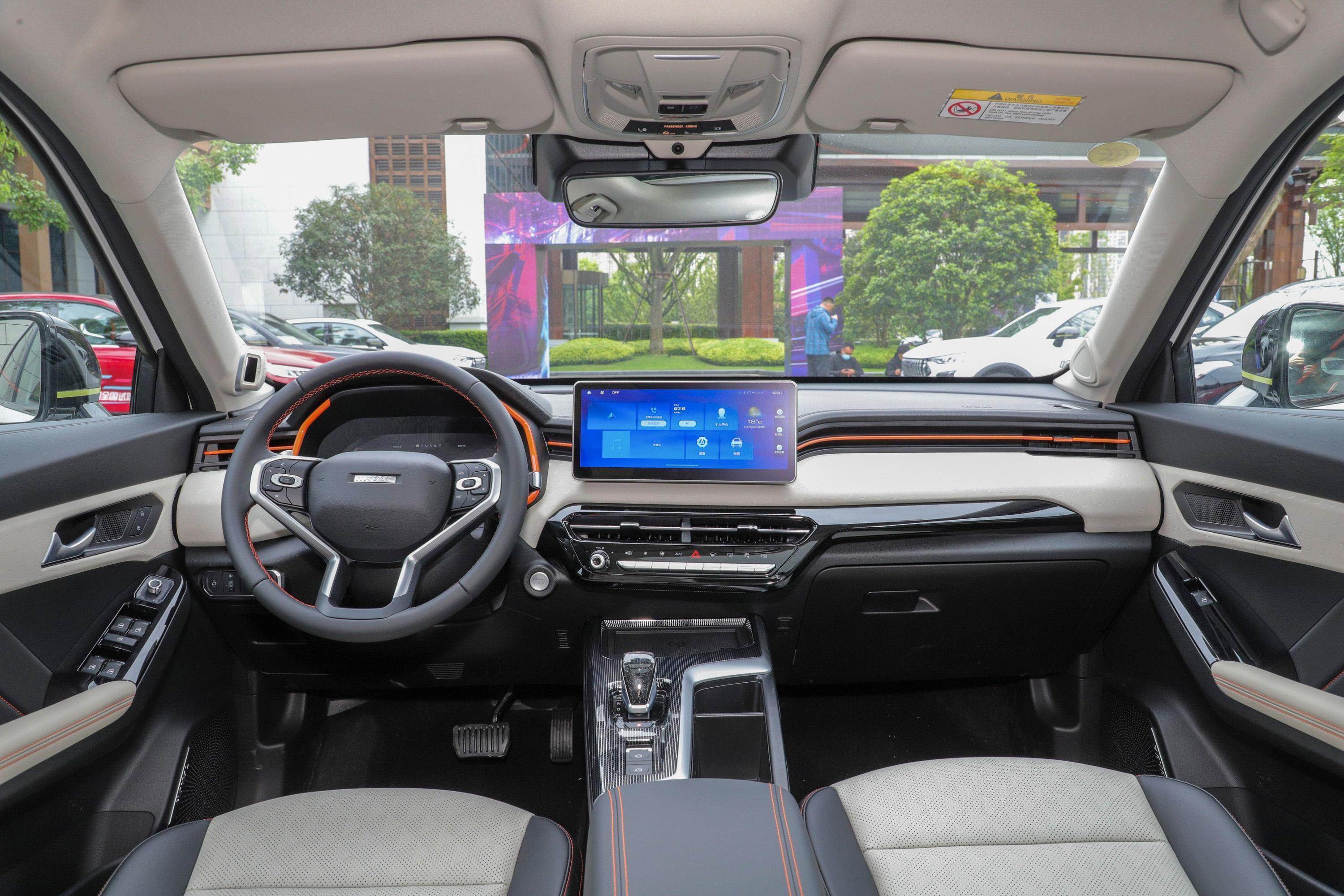 哈弗赤兔内饰-空间-发动机-易车