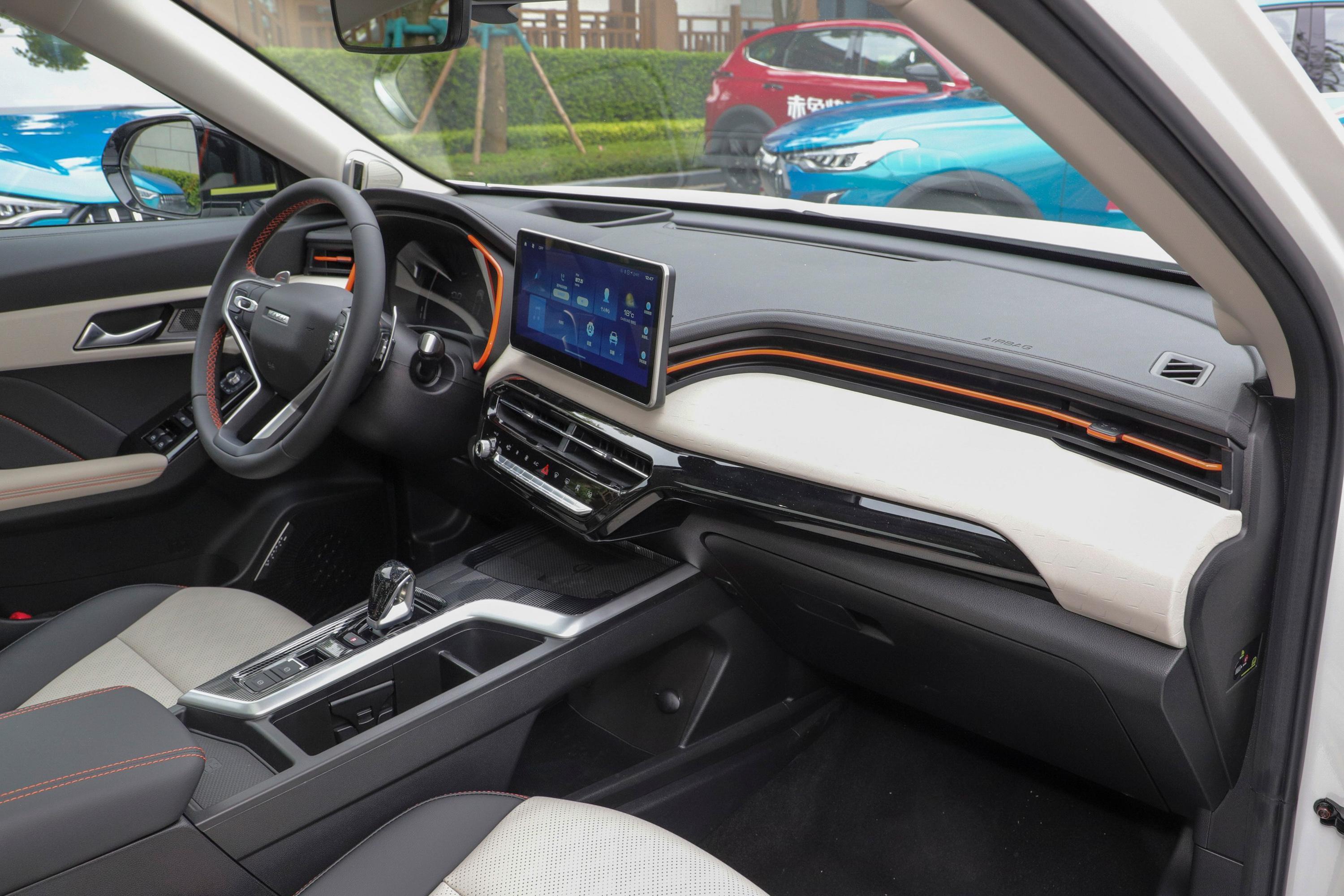 哈弗赤兔座椅_后排_动力