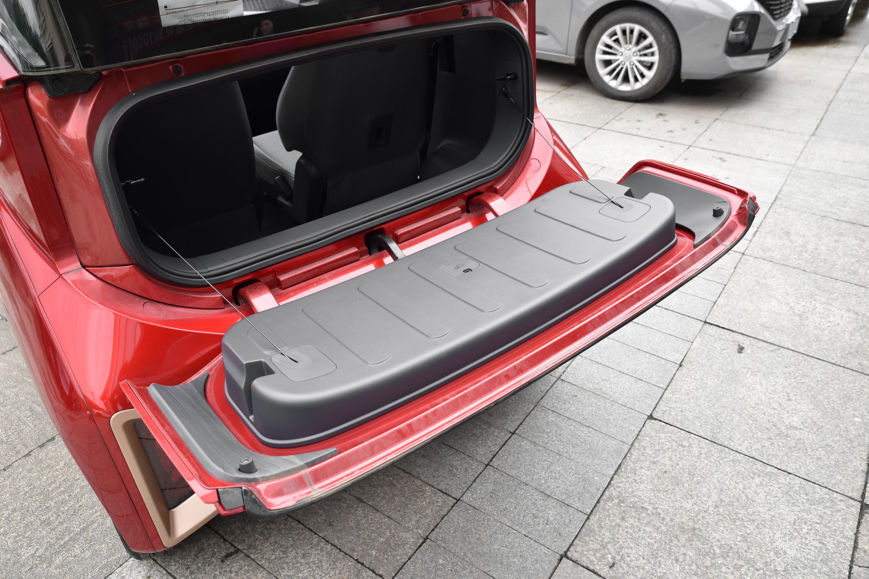 宝骏e200车头-座椅-后排座-易车