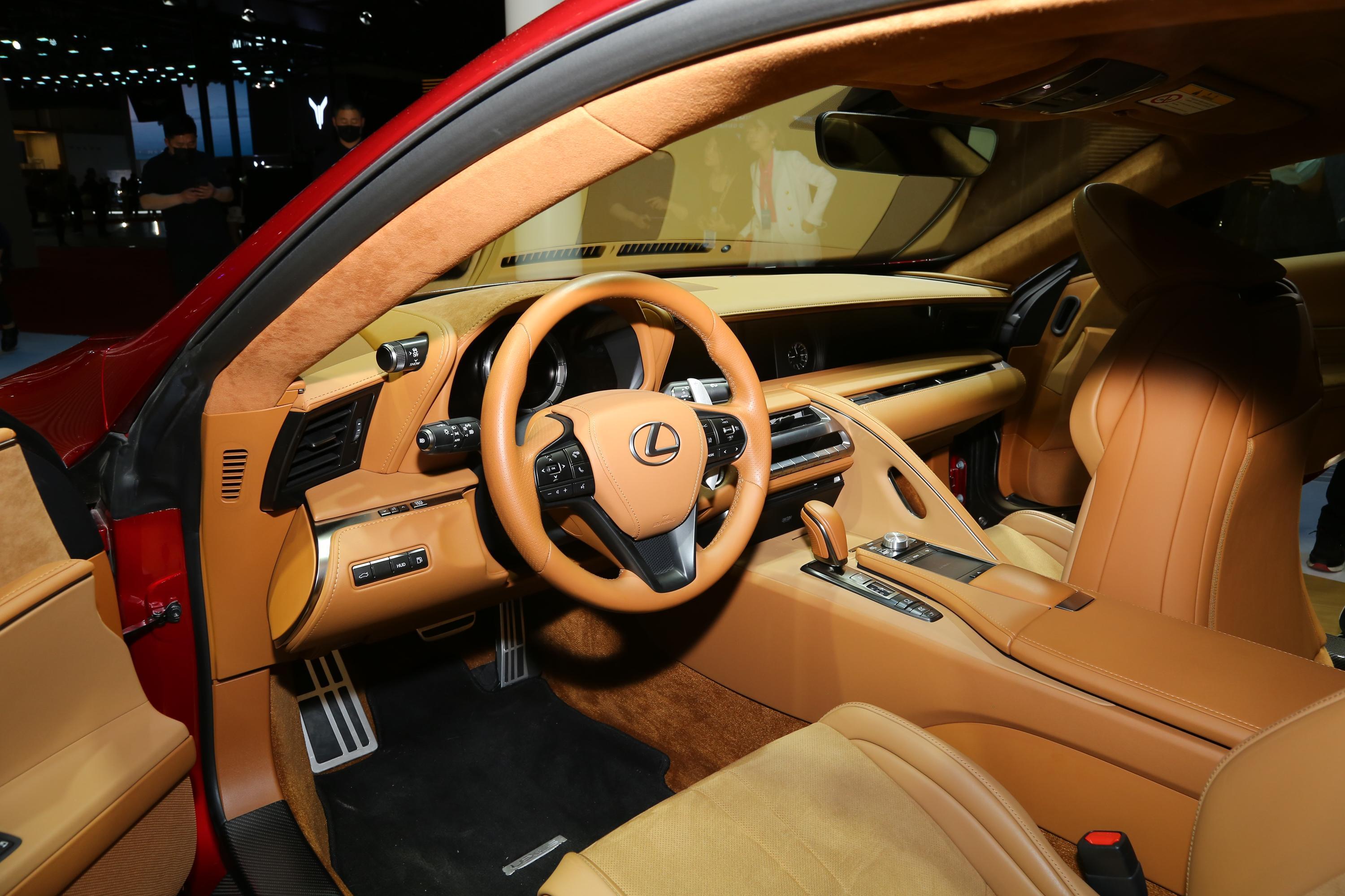 雷克萨斯lc外观-后排-内饰-易车