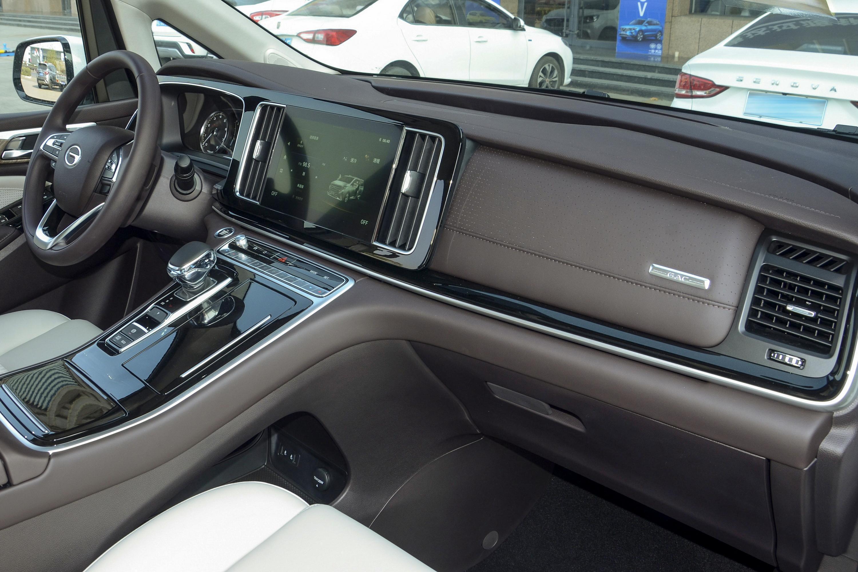 传祺m8车头-方向盘-气囊-易车