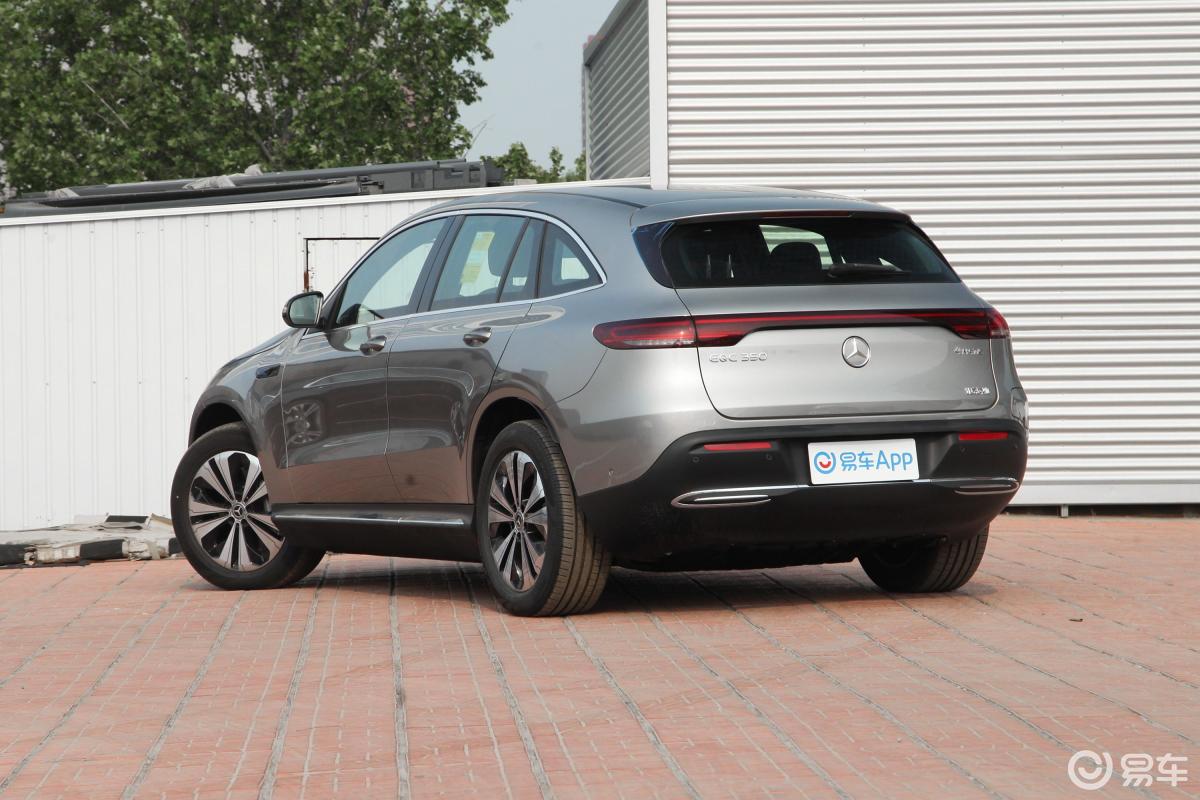 【奔驰eqc2021款eqc 350 4matic侧后45度车头向左水平汽车图片-汽车
