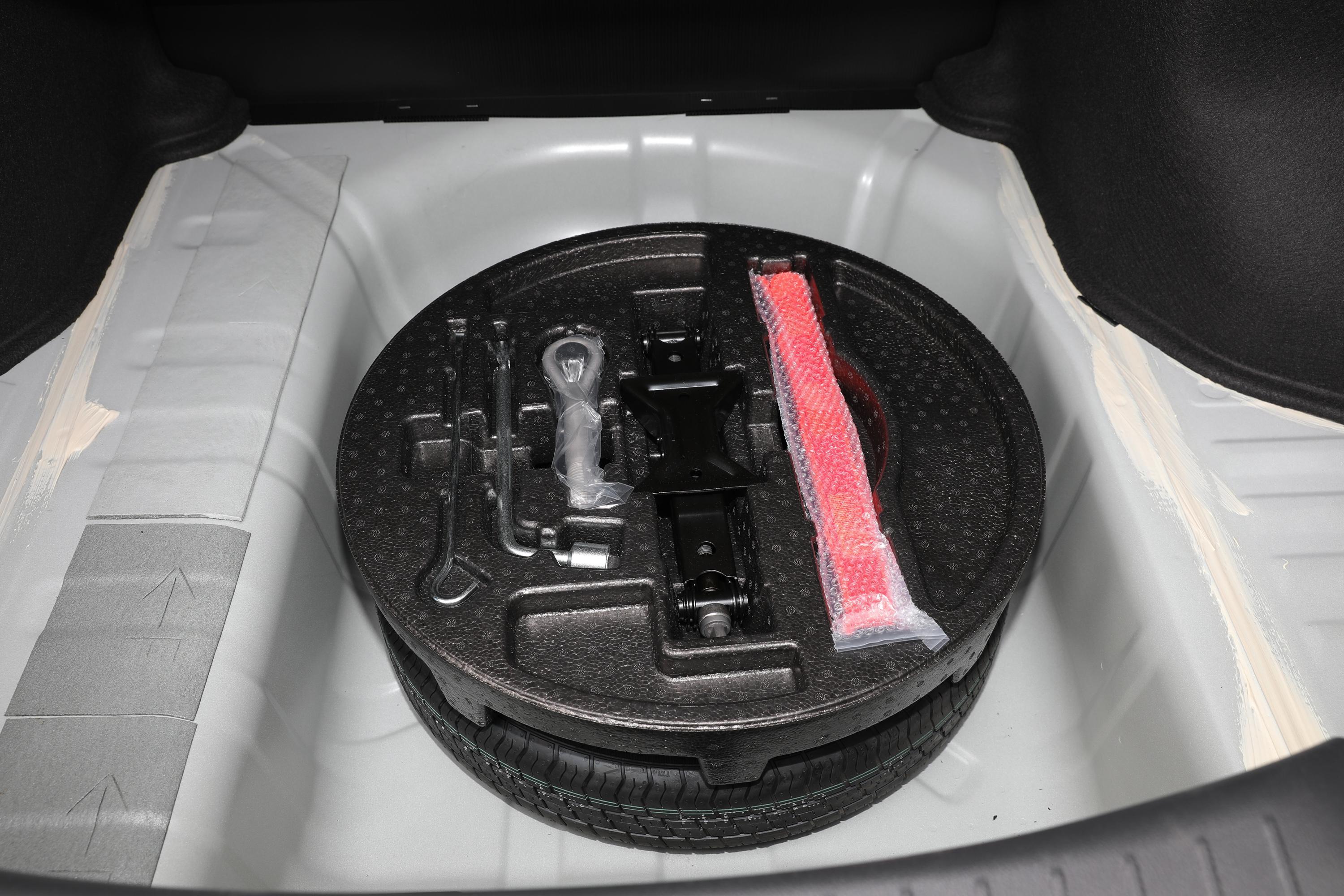 启辰d60车尾_座椅_气囊