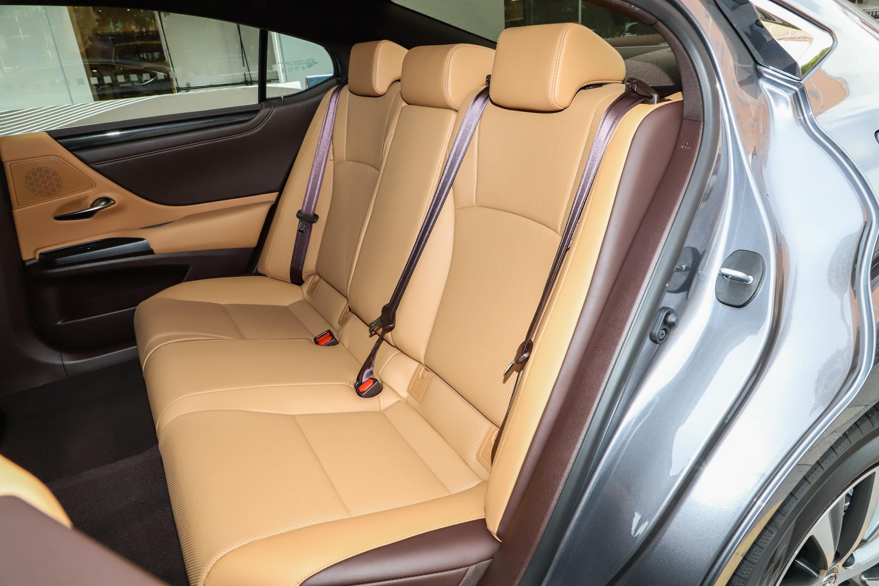 雷克萨斯es车头_座椅_气囊