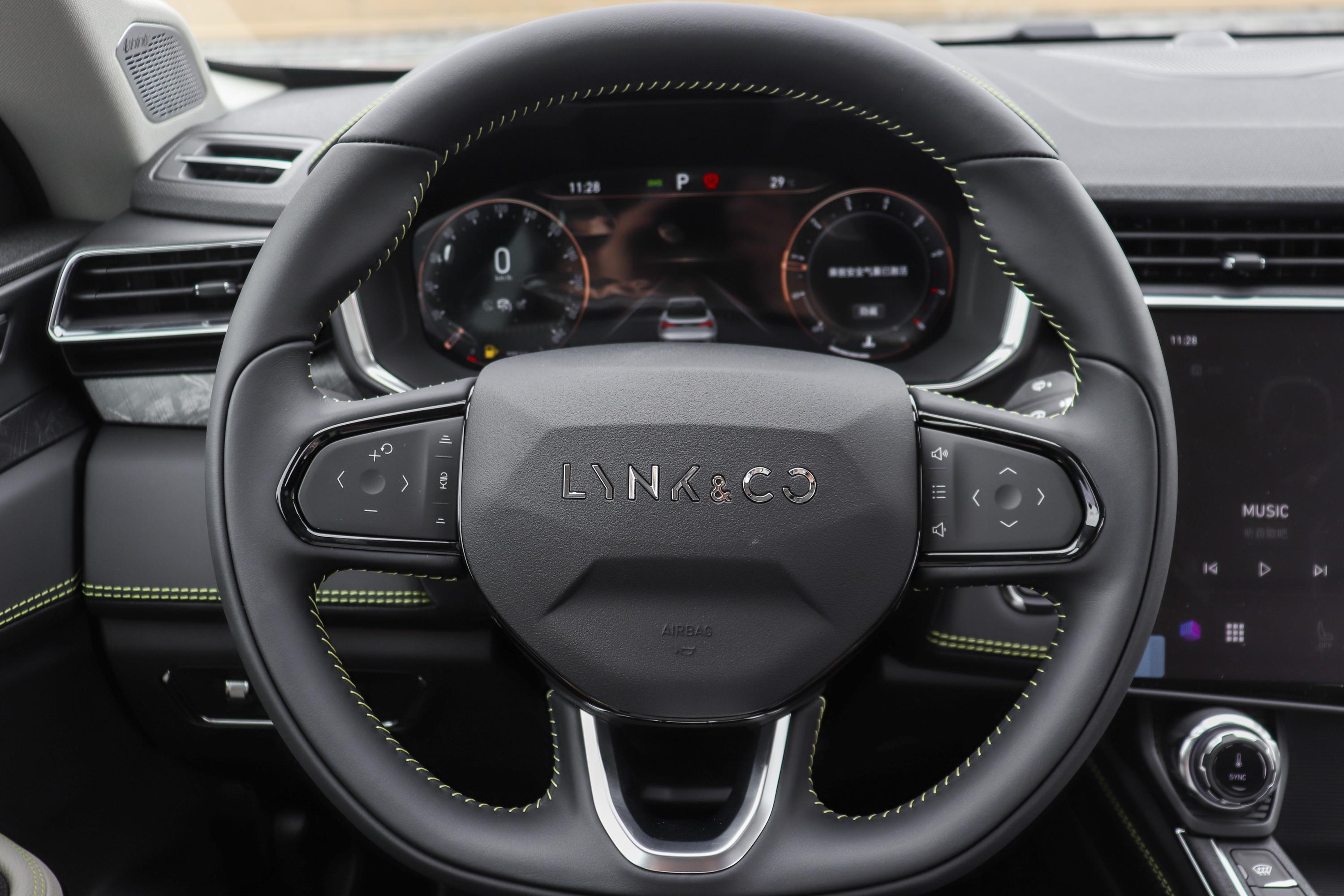 领克05大灯-方向盘-气囊-易车