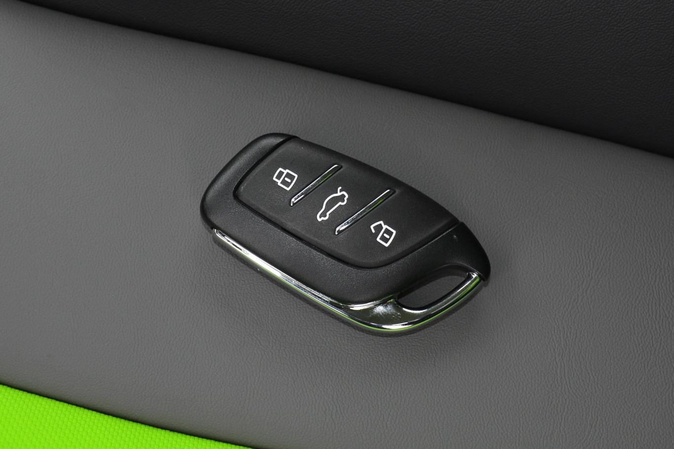 科莱威clever302km 全能版钥匙正面