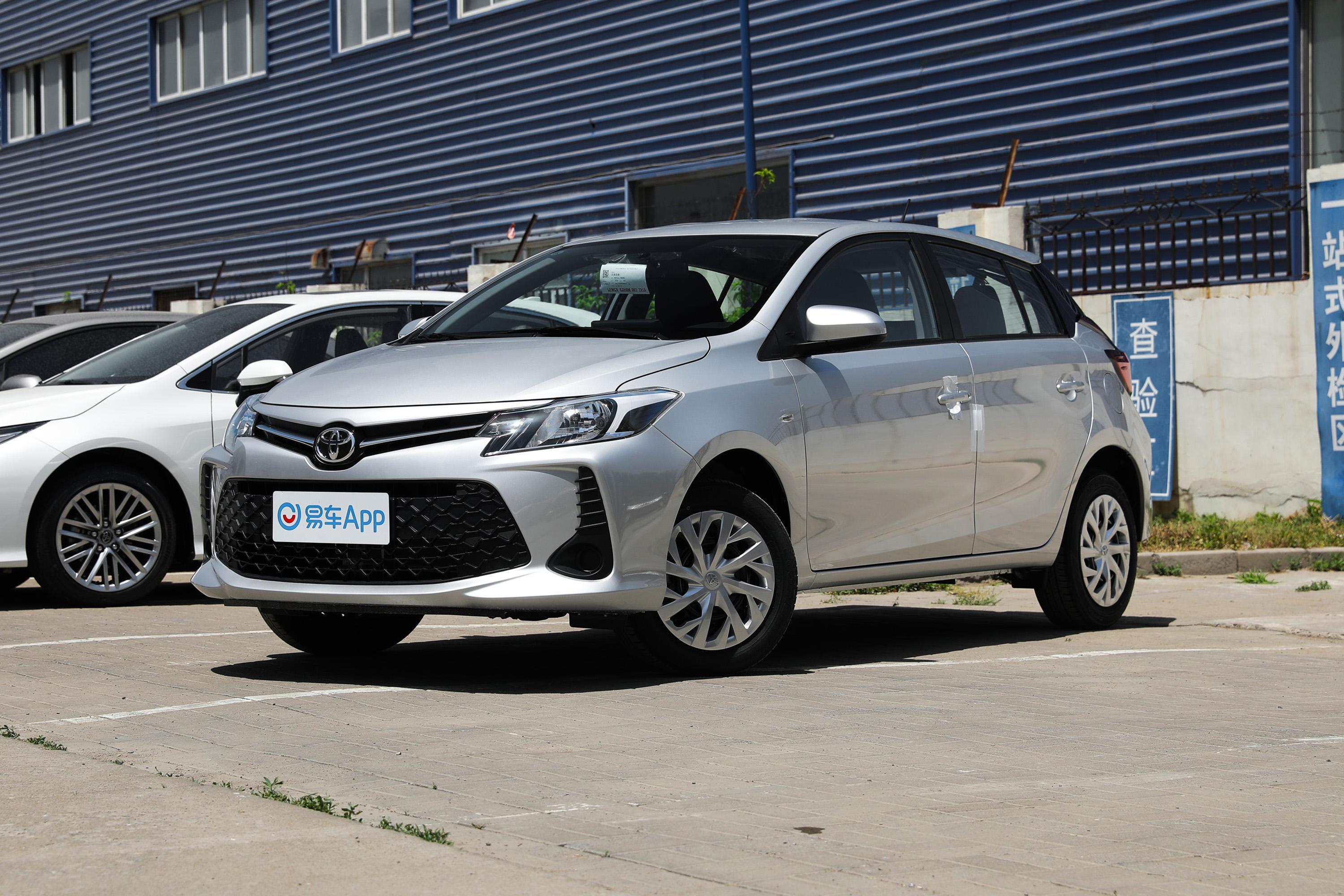 7 2万级也能有高级感空间还挺大 易车