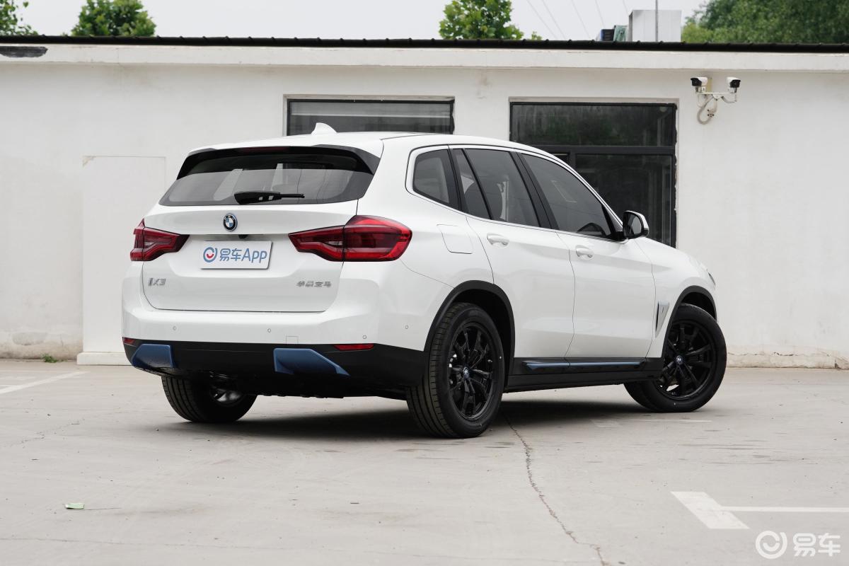 【宝马ix32021款领先型侧后45度车头向右水平汽车图片-汽车图片大全】