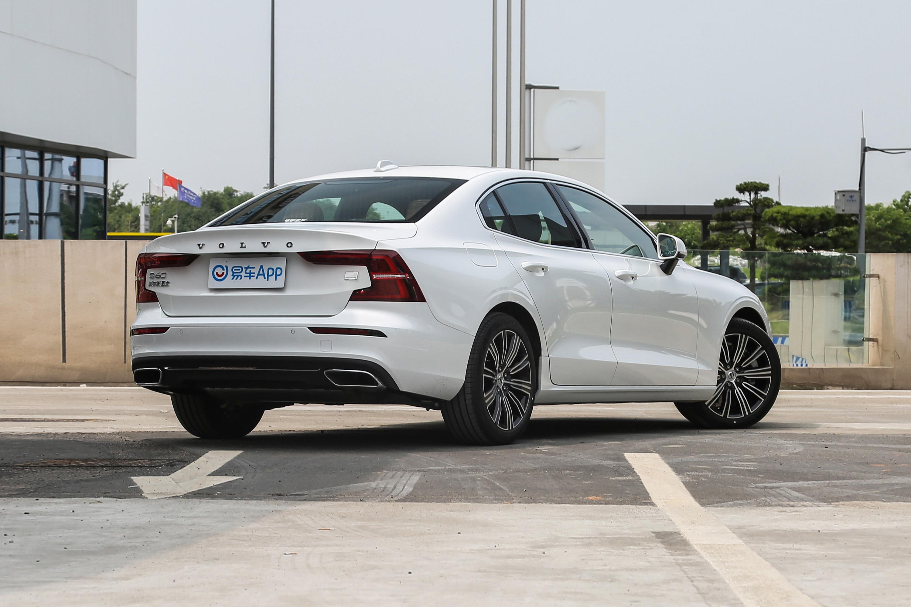 沃尔沃s60插电混动配置备胎