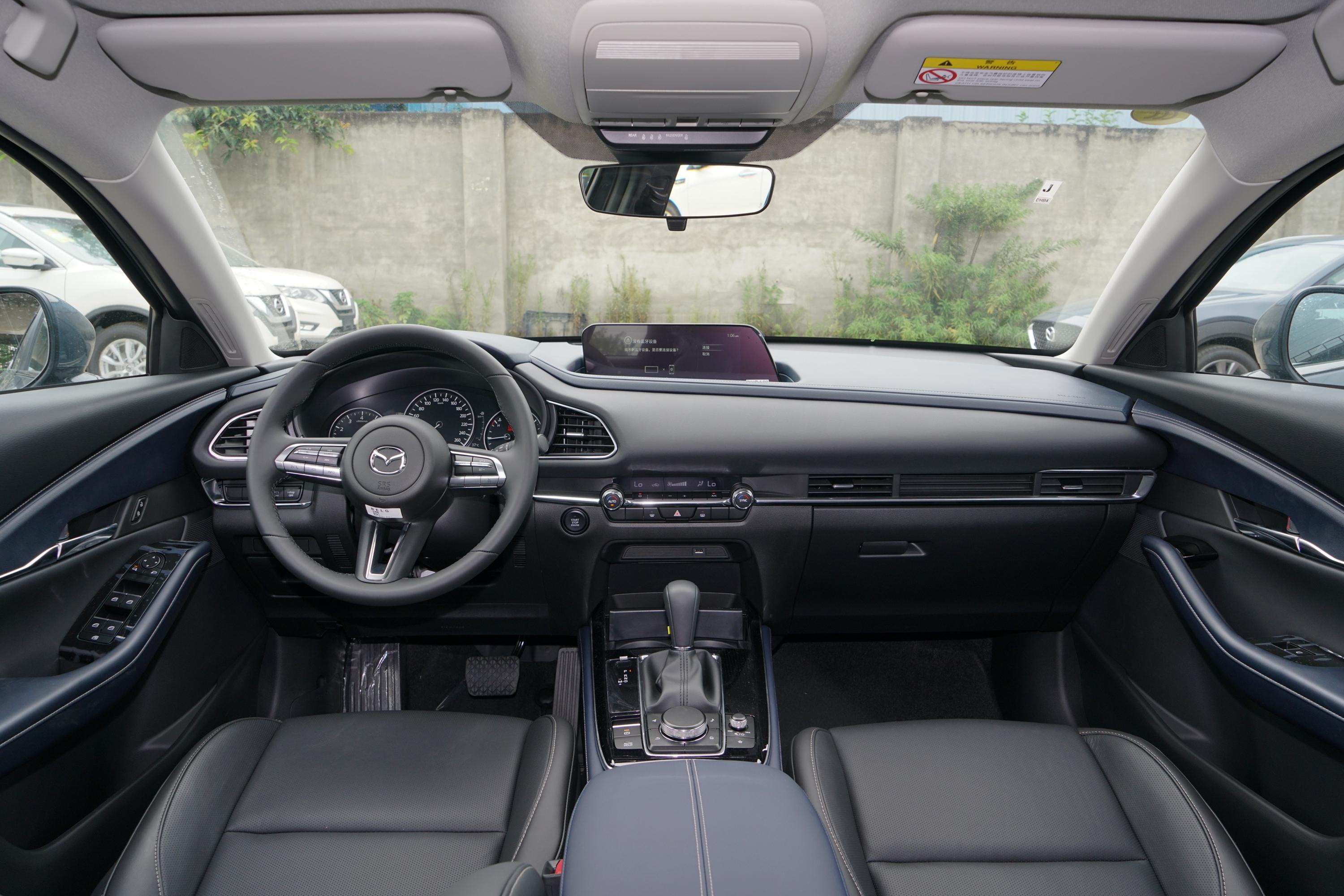 马自达cx-30车尾_座椅_气囊