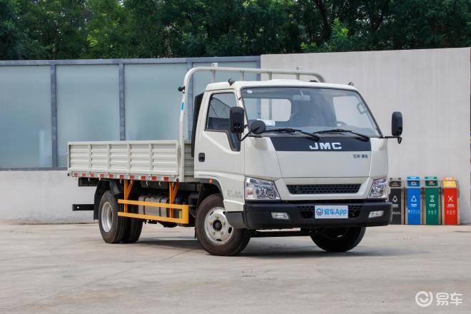 国六江铃顺达宽体栏板车迎合新国标动力