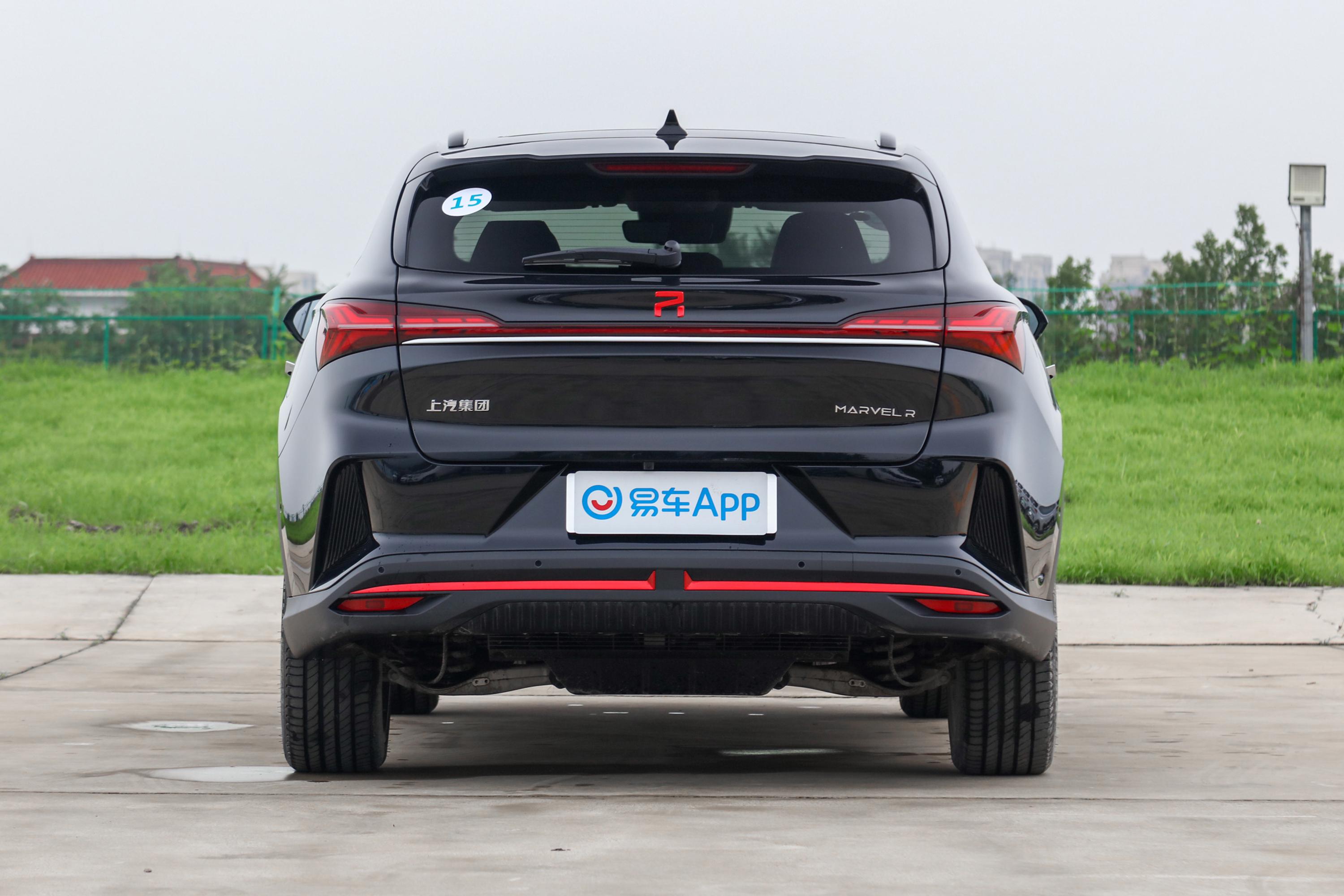 22 0万购大型suv 配置更丰富 易车