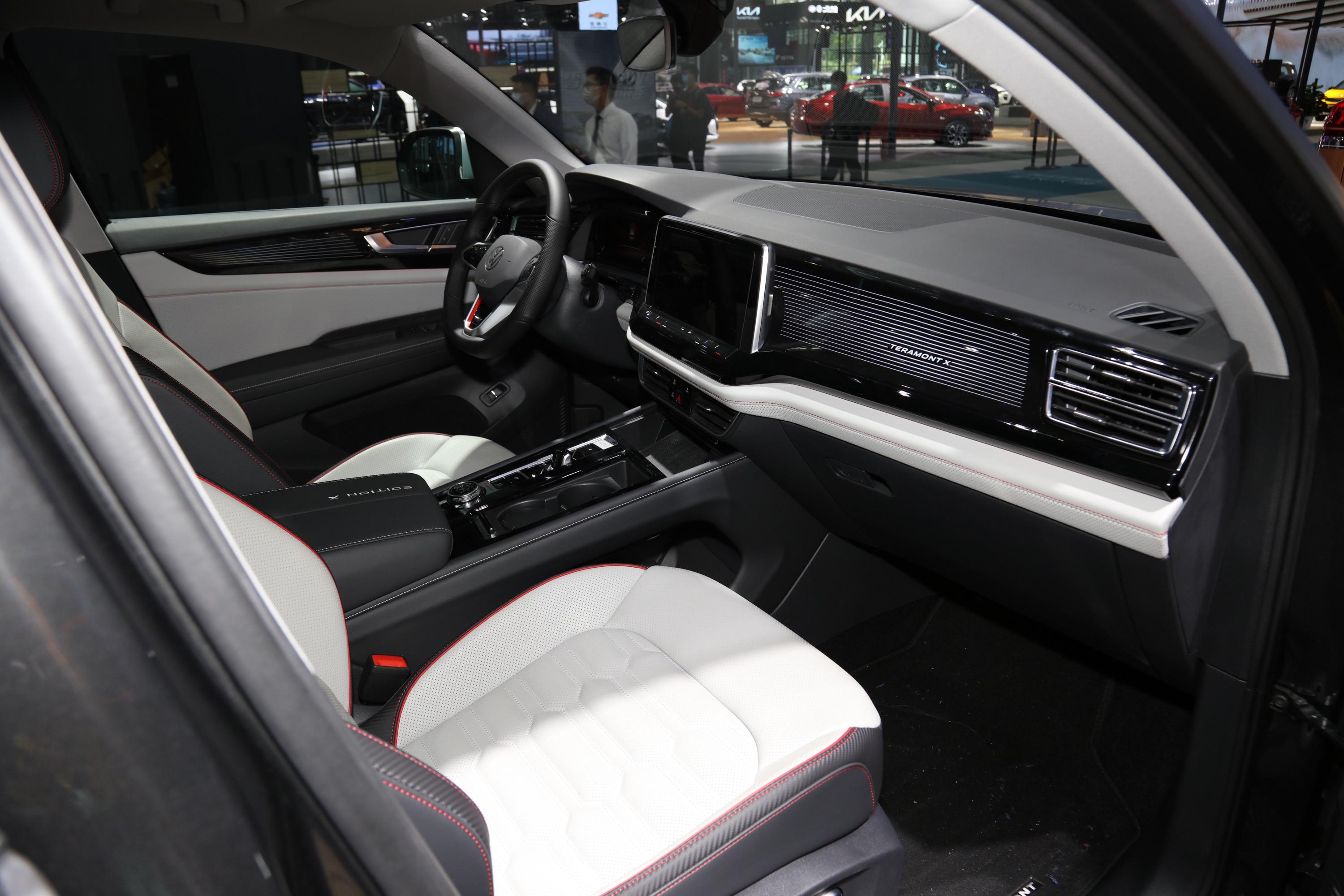 途昂x内饰-轴距-扭矩-易车