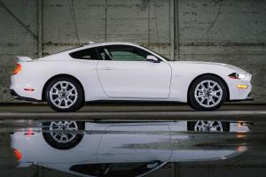 跑车的声浪咆哮 20210820093646364674255_8931884_4.jpg