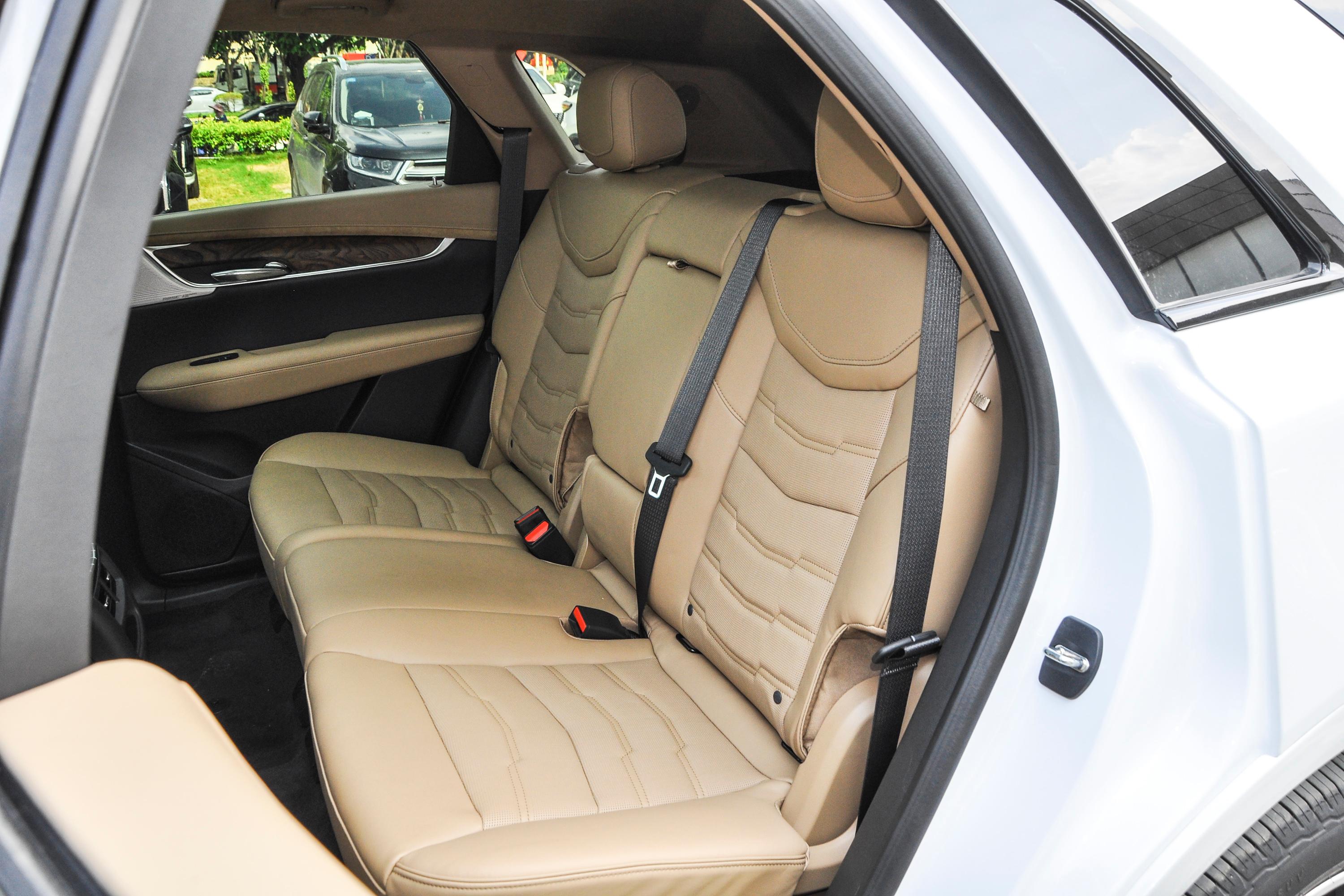 凯迪拉克xt5方向盘-后排-雷达-易车