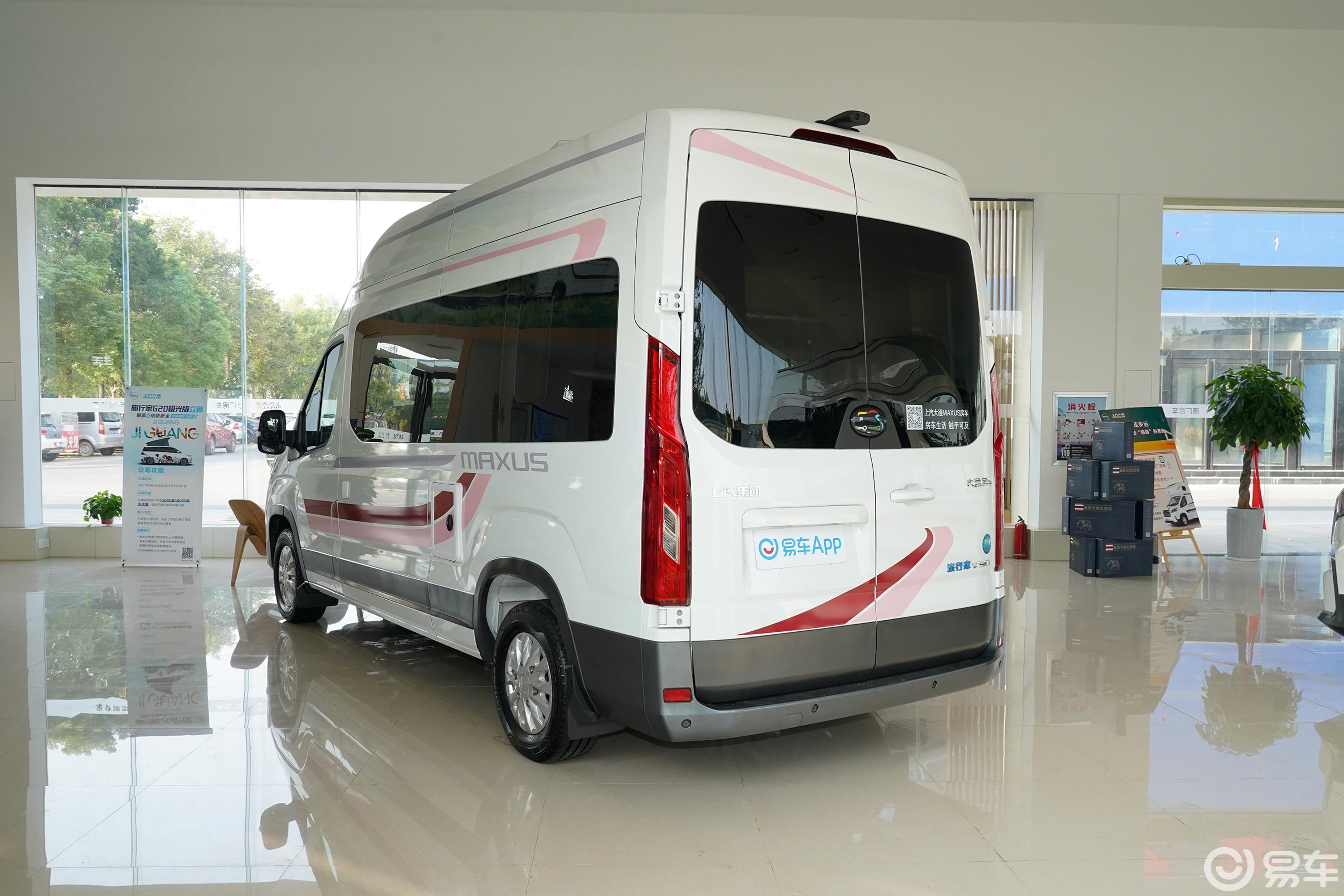 【上汽大通maxus V90房车旅行家v90 20t 自动 横床豪华版侧后45度车头向左水平图片 汽车图片大全】 易车 8105