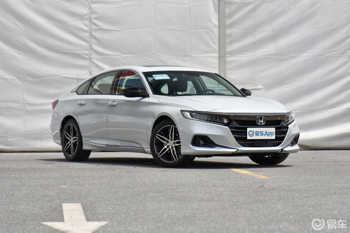 【雅阁2022款260turbo 幻夜·旗舰版侧前45度车头向右水平汽车图片