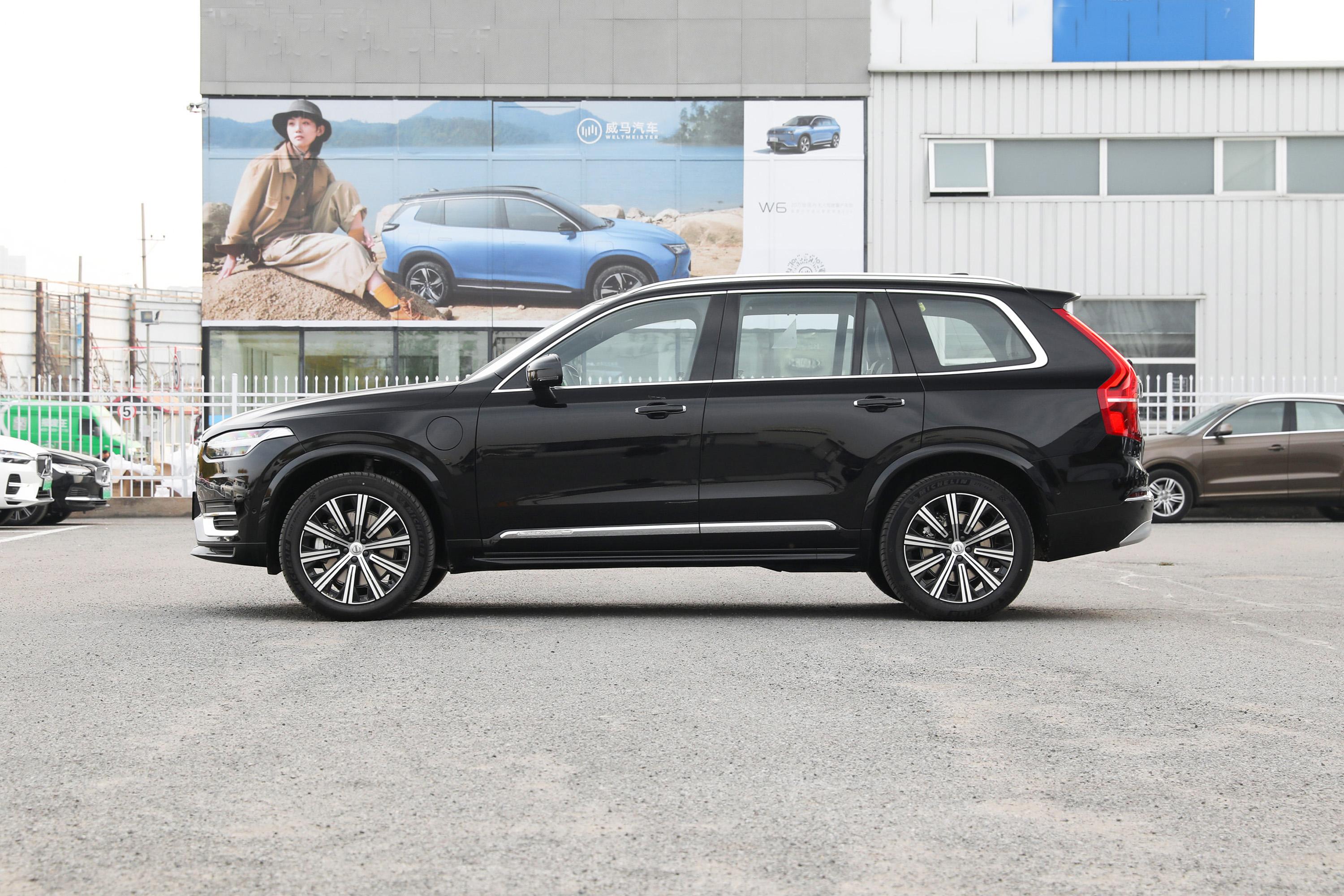 沃尔沃xc90插电混动空间油耗外观