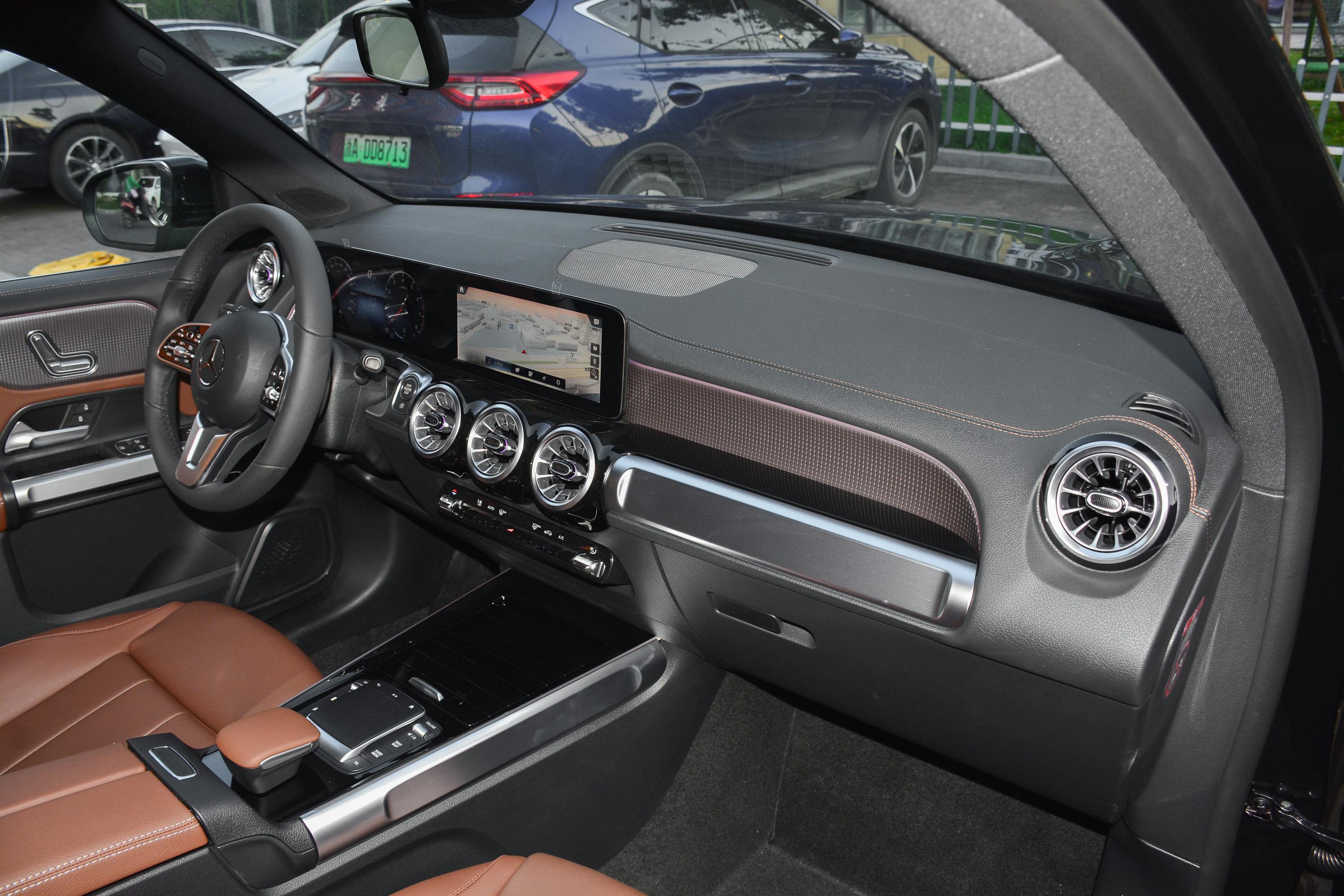 奔驰glb内饰-宽度-双离合-易车