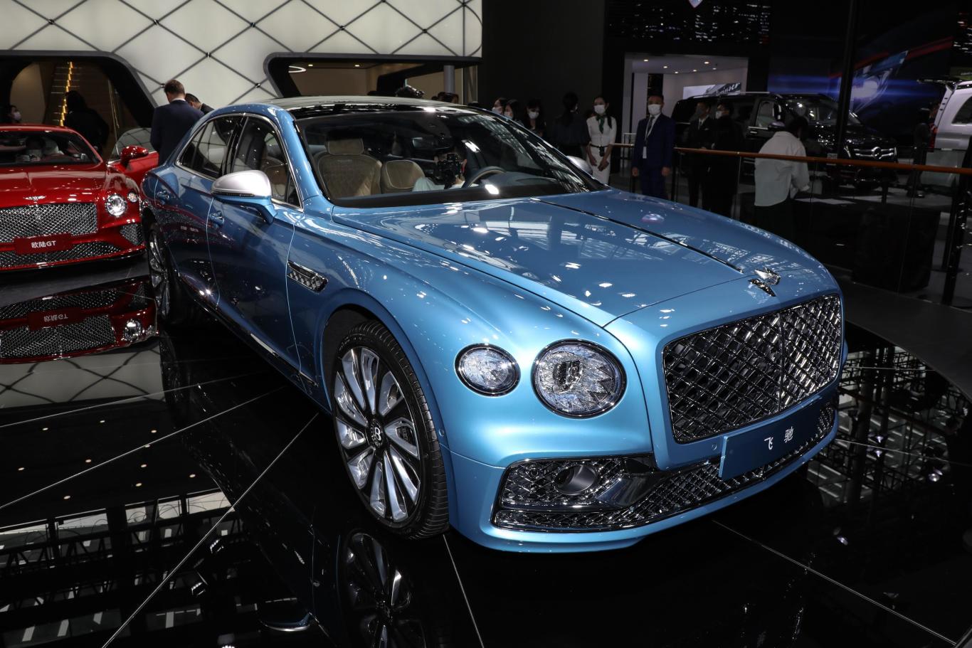 包含飞驰phev轿车车型的词条