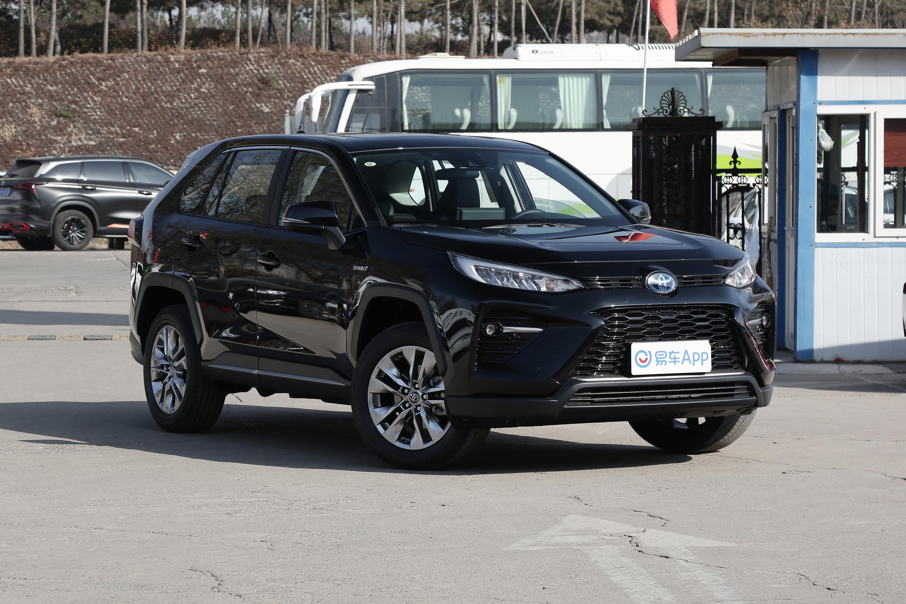 广汽丰田的诚意之作--威兰达 能跑能装 坐着还舒服_易车