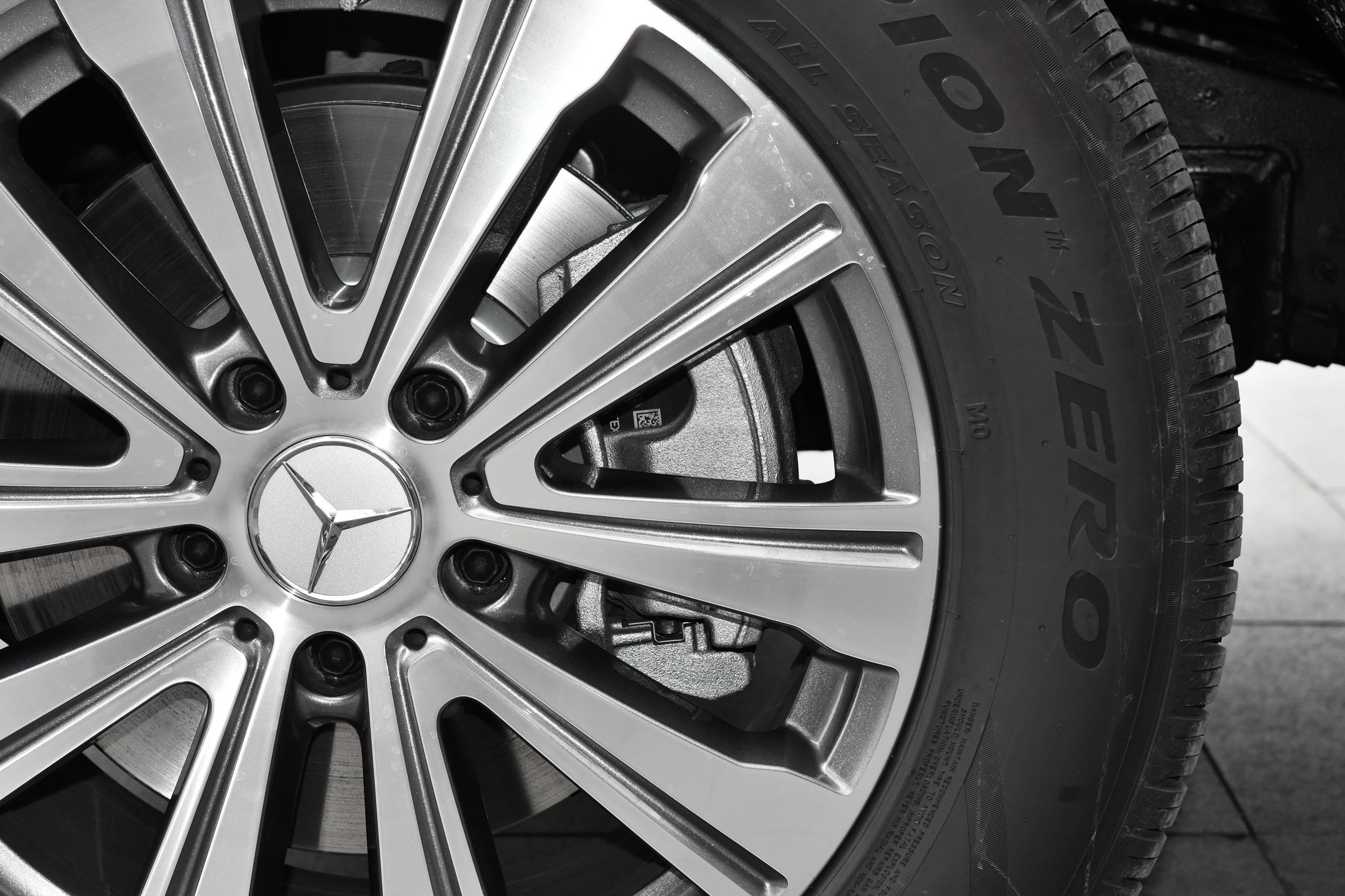 盘点奔驰g级车型配置耐看颜值高 易车