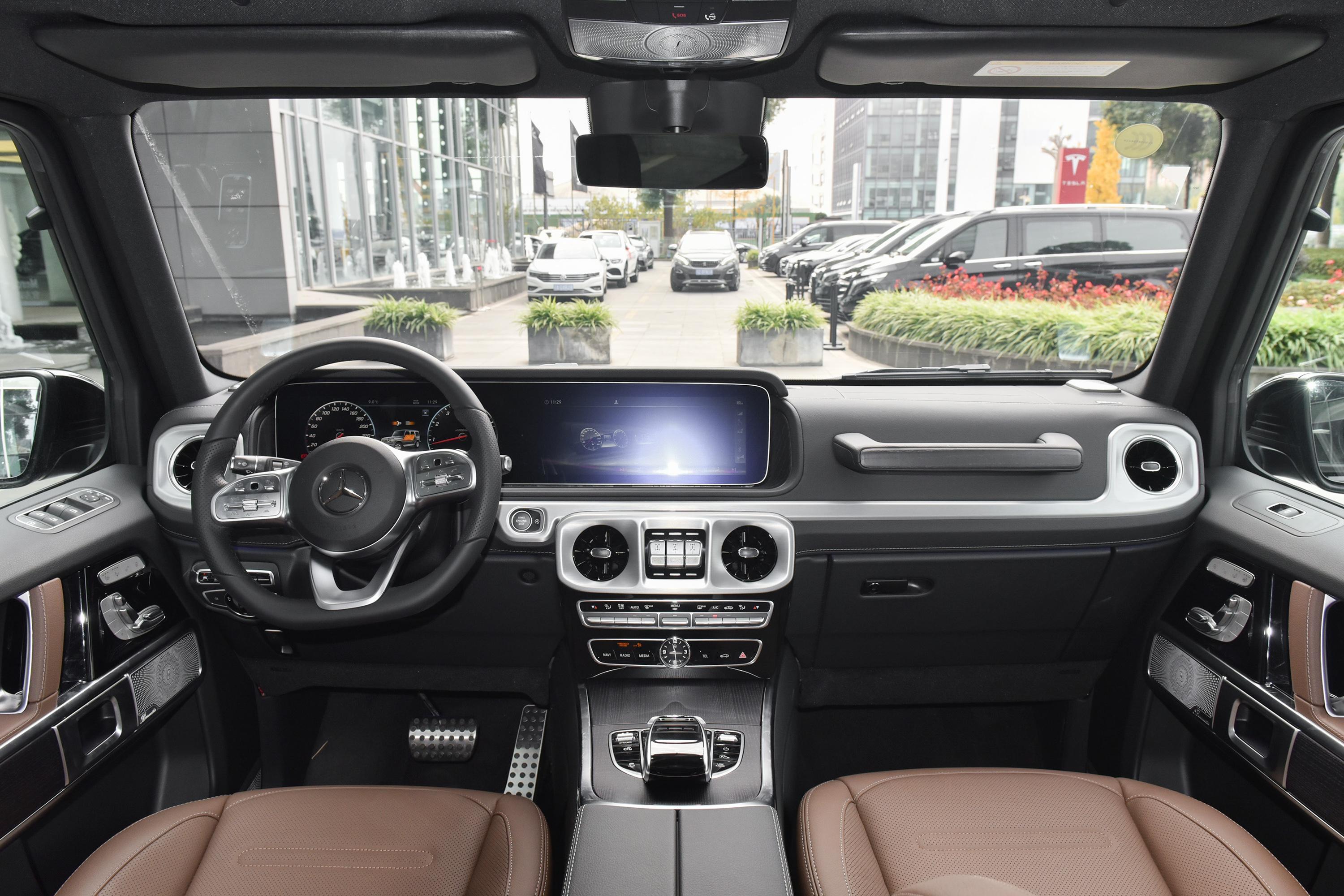 奔驰g级中控台-后排-雷达-易车