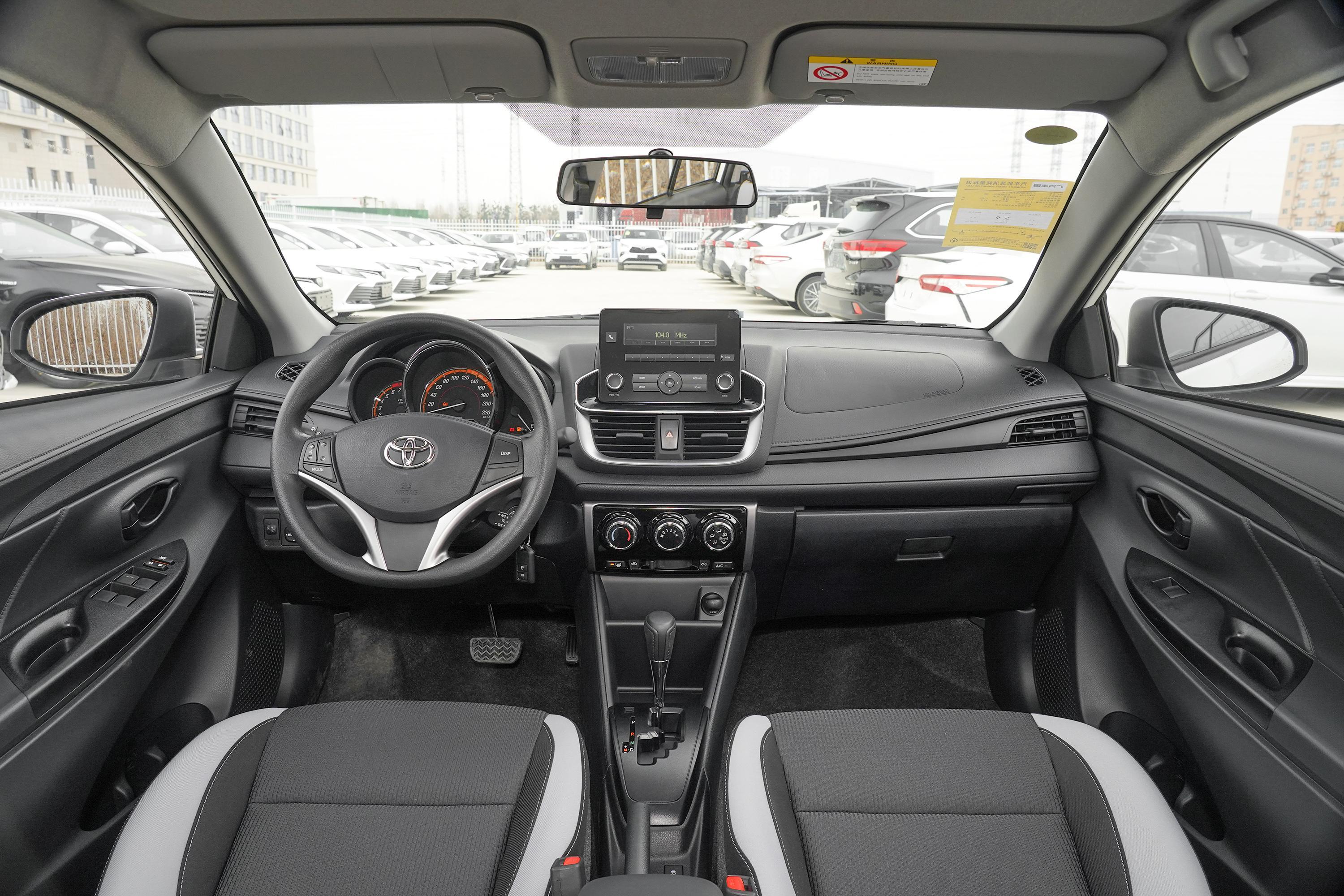 yarisl致炫手动空调后排动力