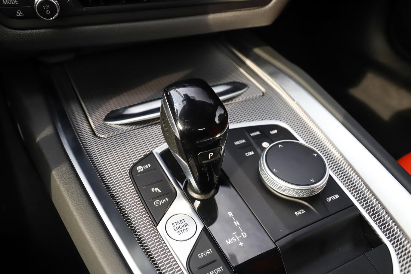 宝马z4m40i m运动性能版换挡杆