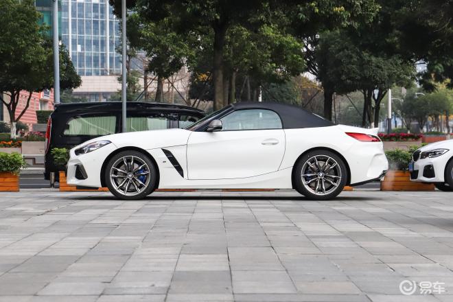 保时捷718和宝马z4的区别买哪个好-易车