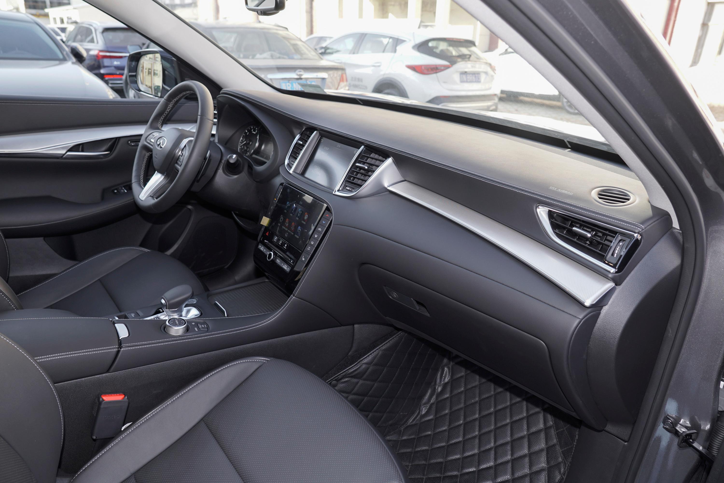 英菲尼迪qx50内饰-空间-发动机-易车