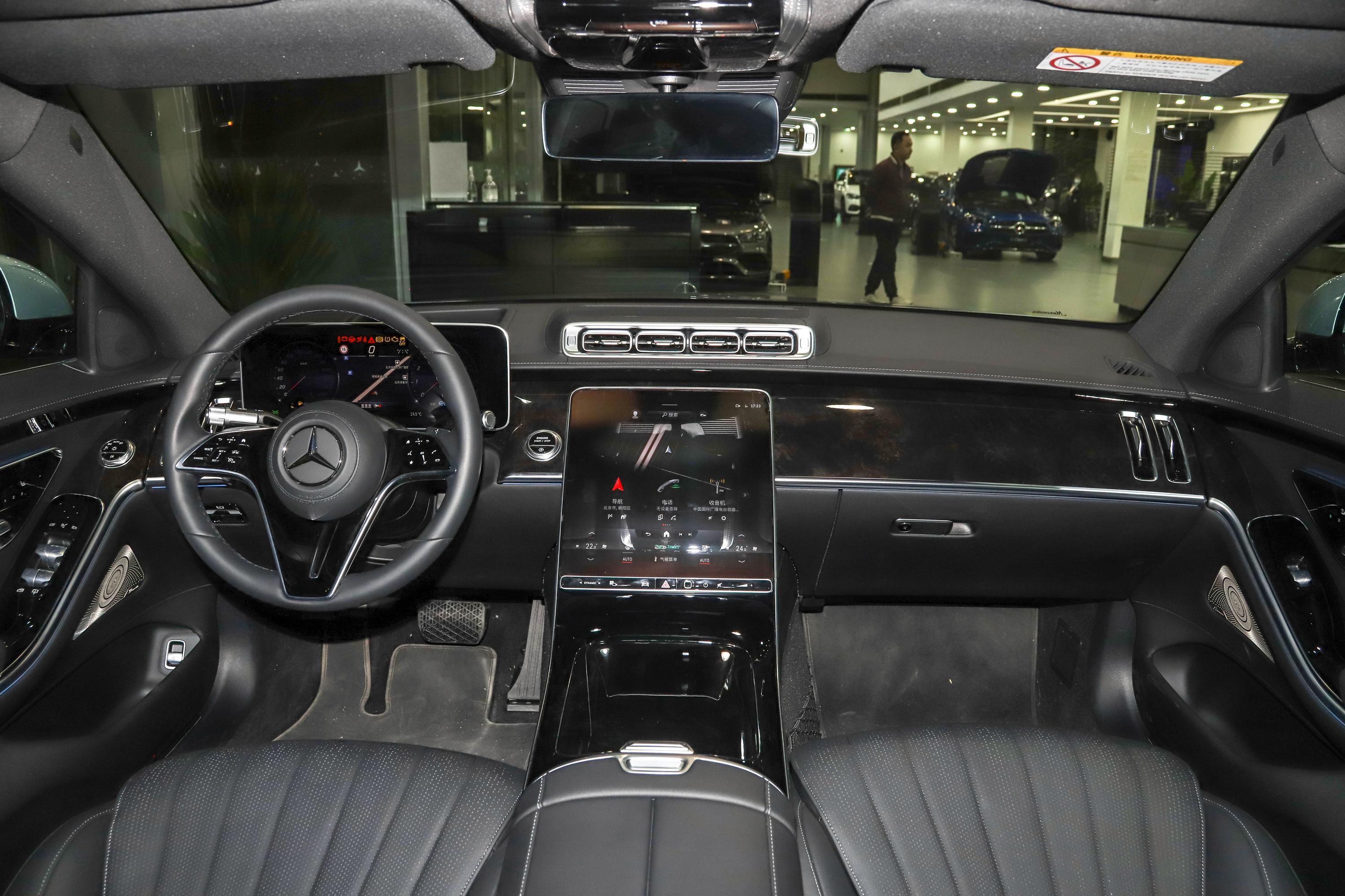 奔驰s级内饰-轴距-发动机-易车