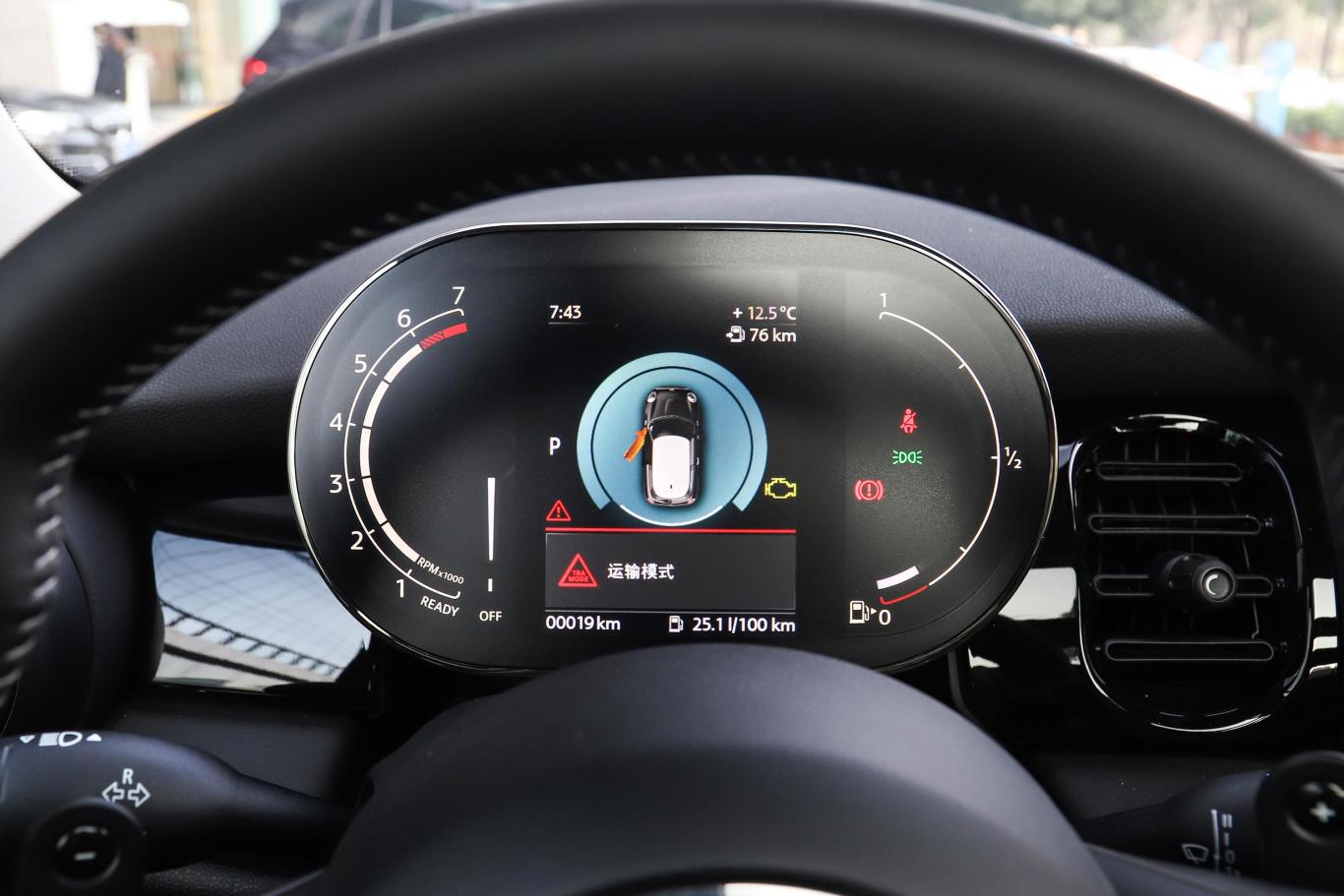 【MINI改款 2.0T COOPER S 艺术家仪表盘图片-汽车图片大全】-易车