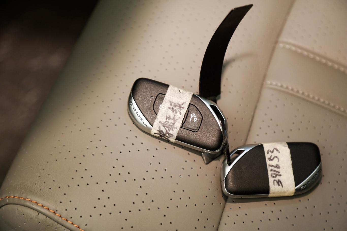 【风行游艇1.5t 揽月版钥匙正面图片-汽车图片大全】-易车