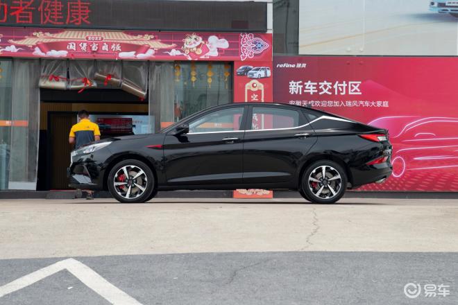 科沃兹和思皓a5的图片对比-易车