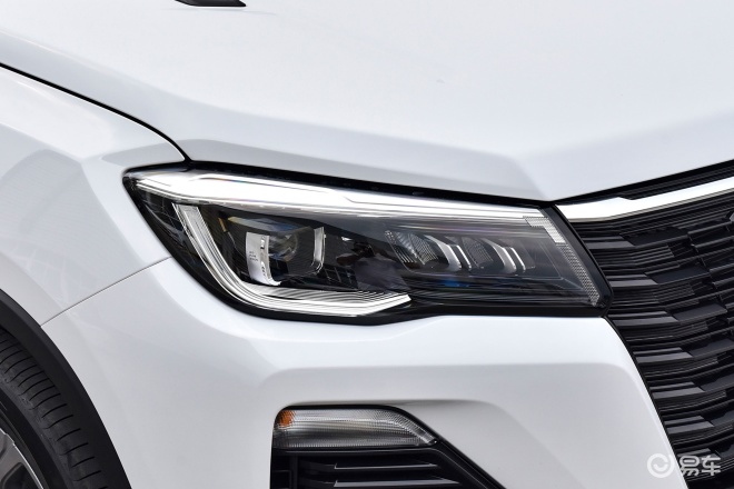 绅宝x65和长安cs75的图片对比-易车