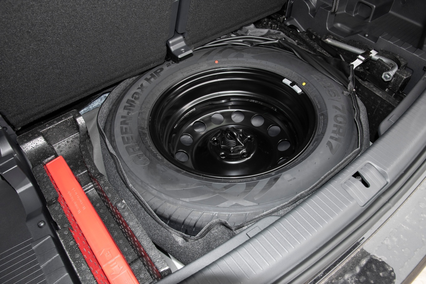 途昂改款 380tsi 四驱尊崇豪华版备胎