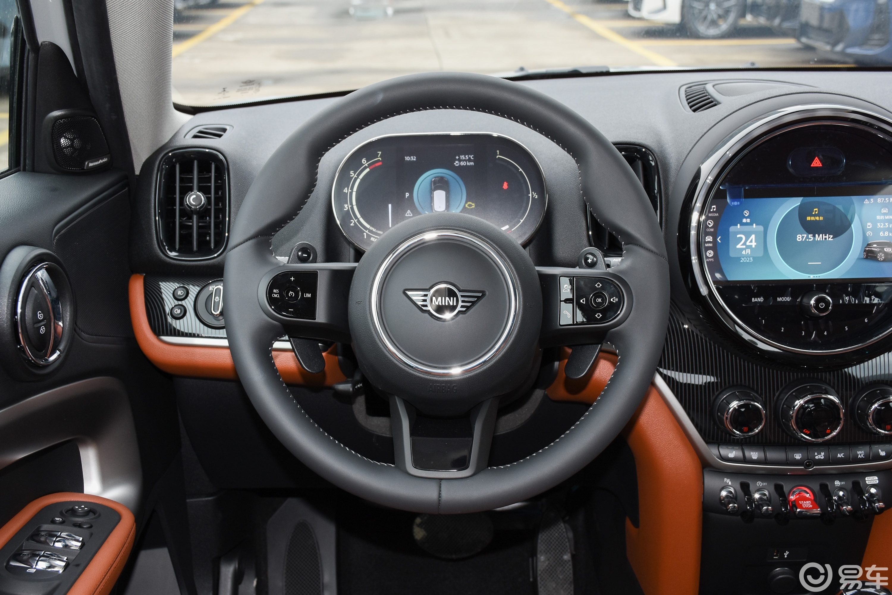 【MINI COUNTRYMAN改款二 2.0T COOPER S ALL4 鉴赏家方向盘图片-汽车图片大全】-易车