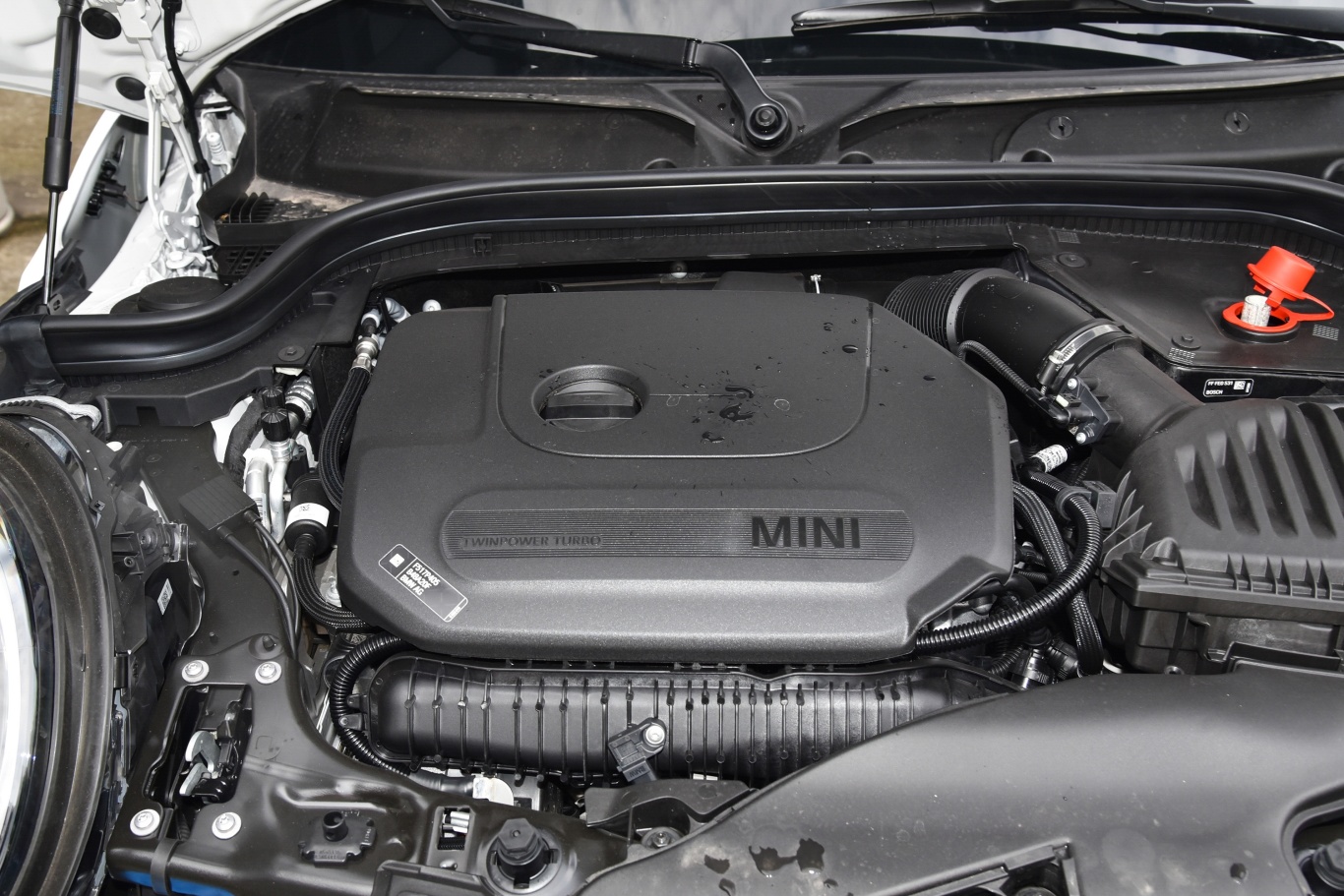 mini2.0t cooper s 国王十字特别版 五门版发动机特写