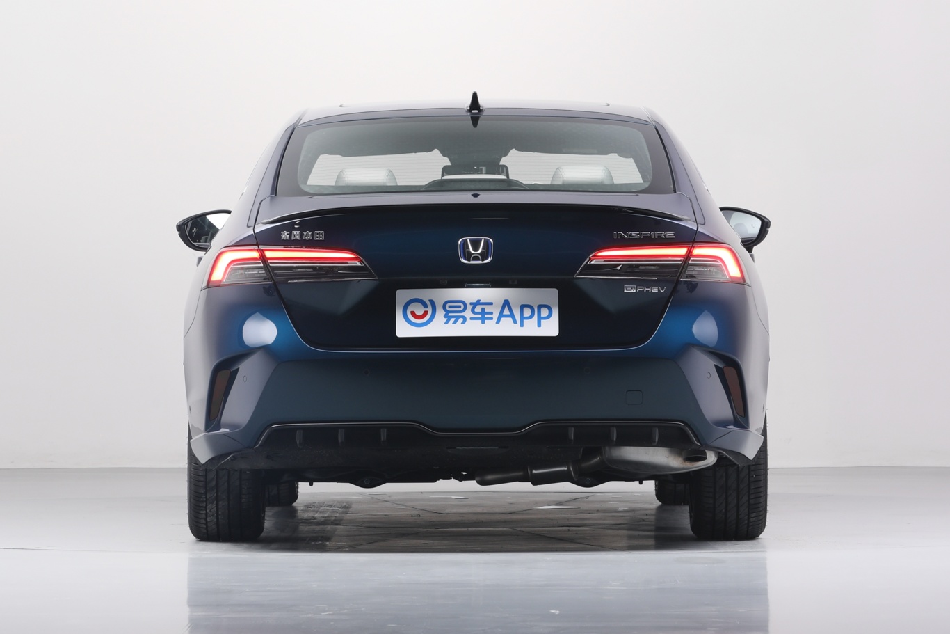 【英仕派 e:PHEV2.0L 82km 智耀版正后水平图片-汽车图片大全】-易车