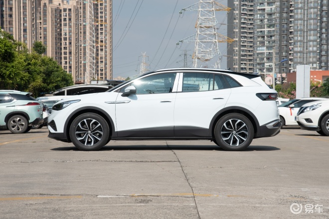 雪佛兰trailblazer和id.4 x的图片对比-易车