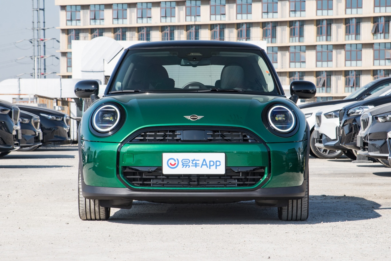 【MINI1.5T COOPER 经典派 三门版正前水平图片-汽车图片大全】-易车