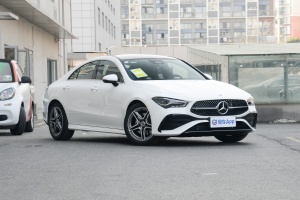 奔驰CLA
