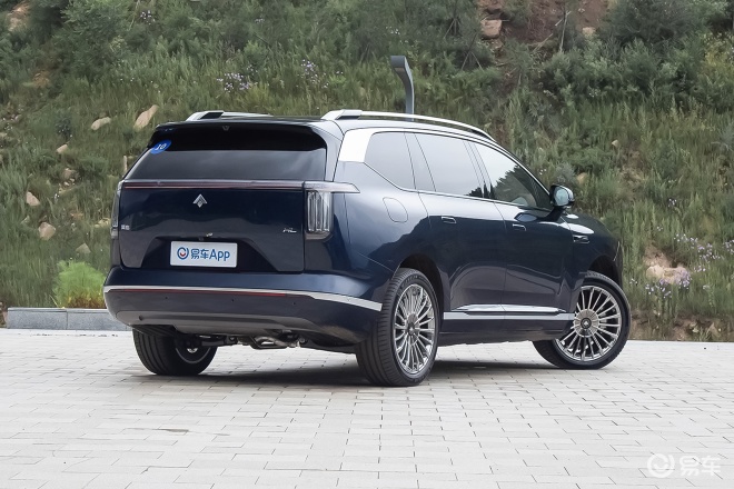 2025成都车展：昊铂HL增程版亮相