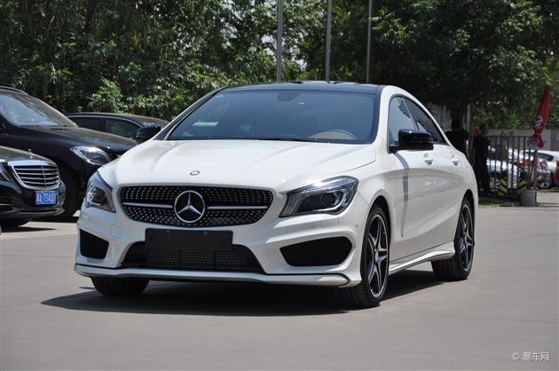 本次拍摄车型为奔驰cla2604matic普通版本,装配部分amg套件.