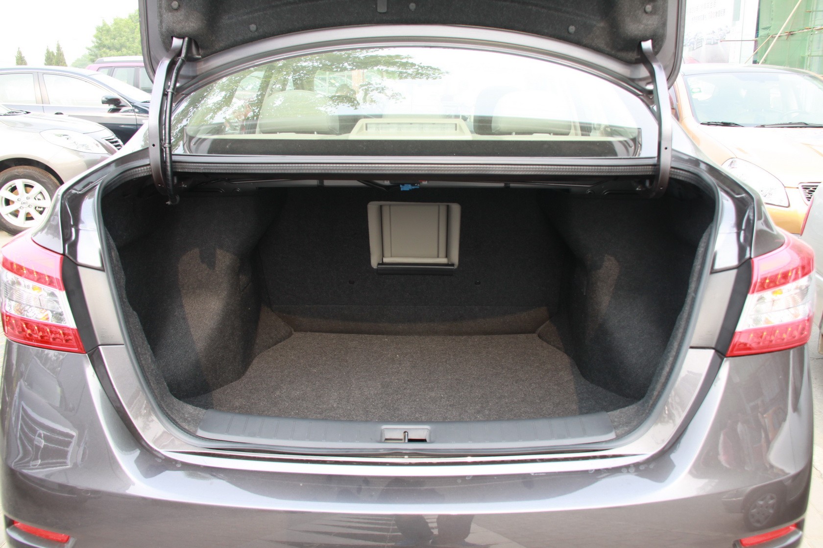 家族面孔/全新动力 静态体验日产新轩逸