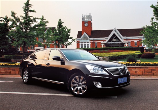 豪华总统座驾 试驾现代雅科仕2012款